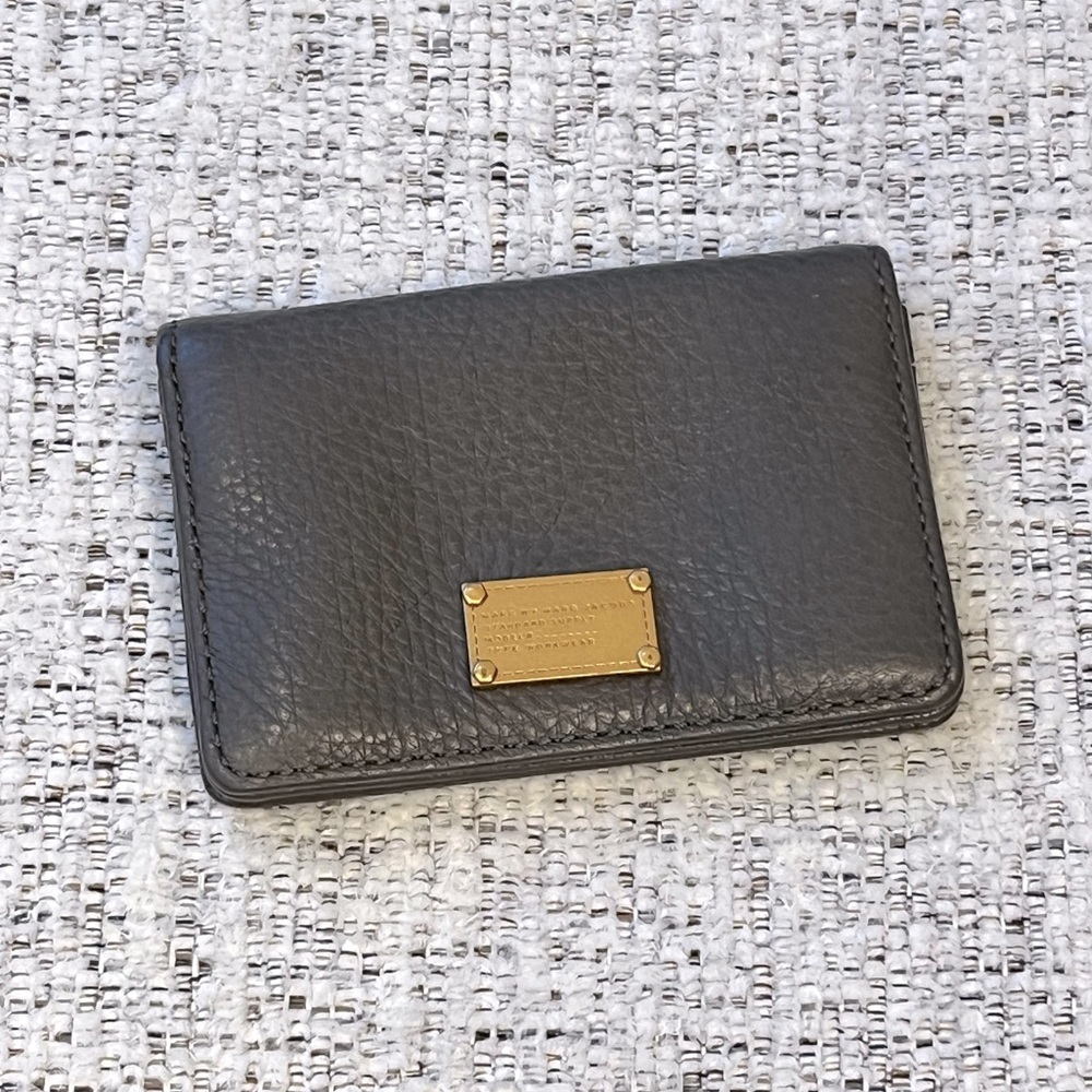 Marc By Marc Jacobs grey leather wallet card case New without tags - Picture 1 of 16
